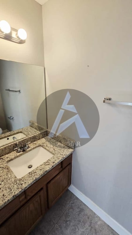 Building Photo - 1012 Kennesborough Rd NW