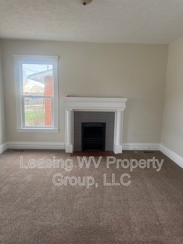 Building Photo - 2914 Virginia Ave