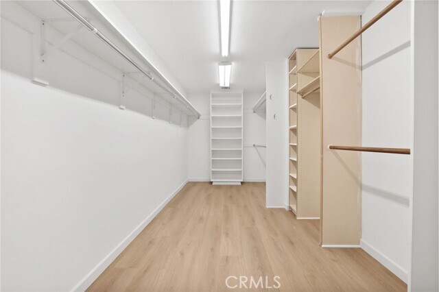 Building Photo - 2501 Blue Water Dr