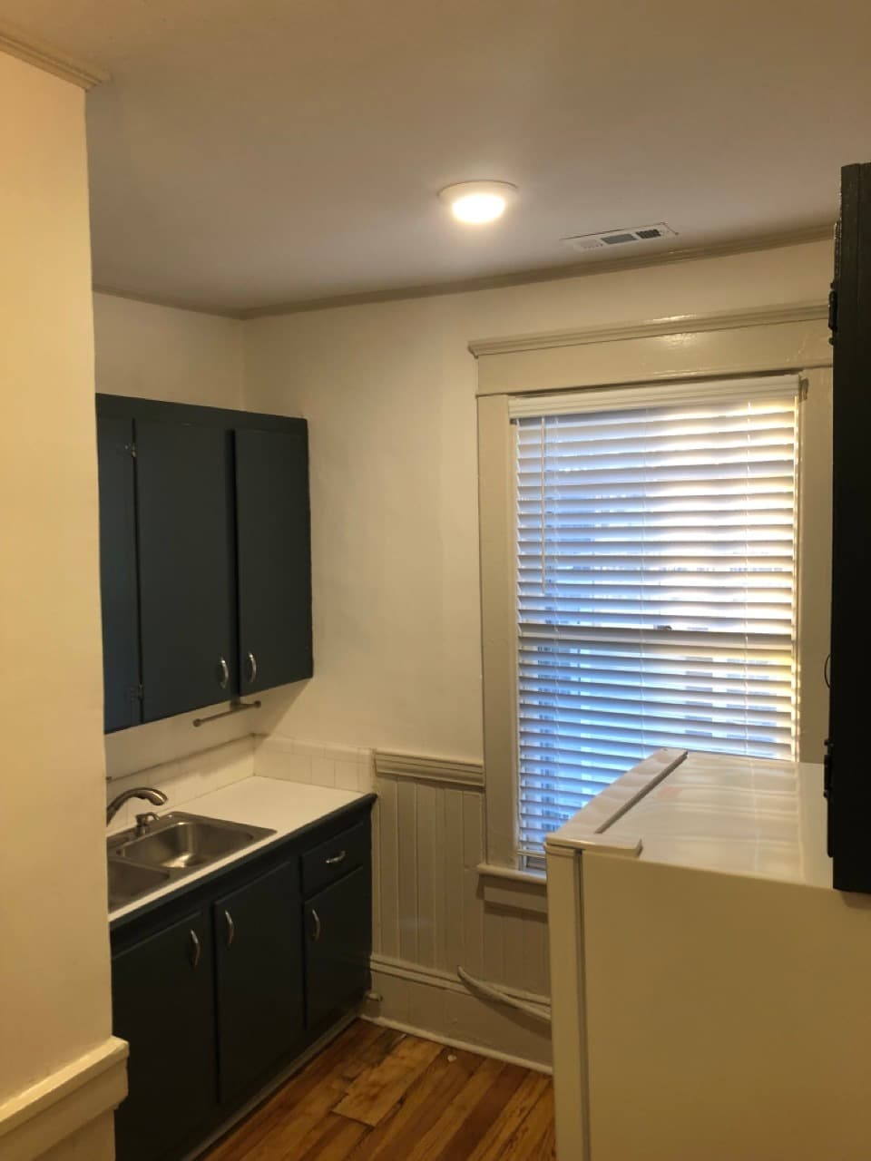 Building Photo - 1212 Brookstown Ave