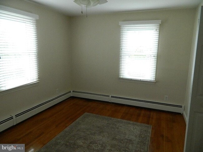 Building Photo - 41665 Tudor Hall Rd