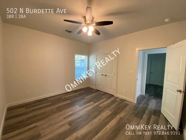 Building Photo - 502 N Burdette Ave