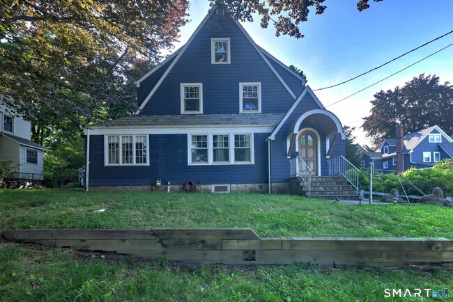 Building Photo - 1 Nash Pl