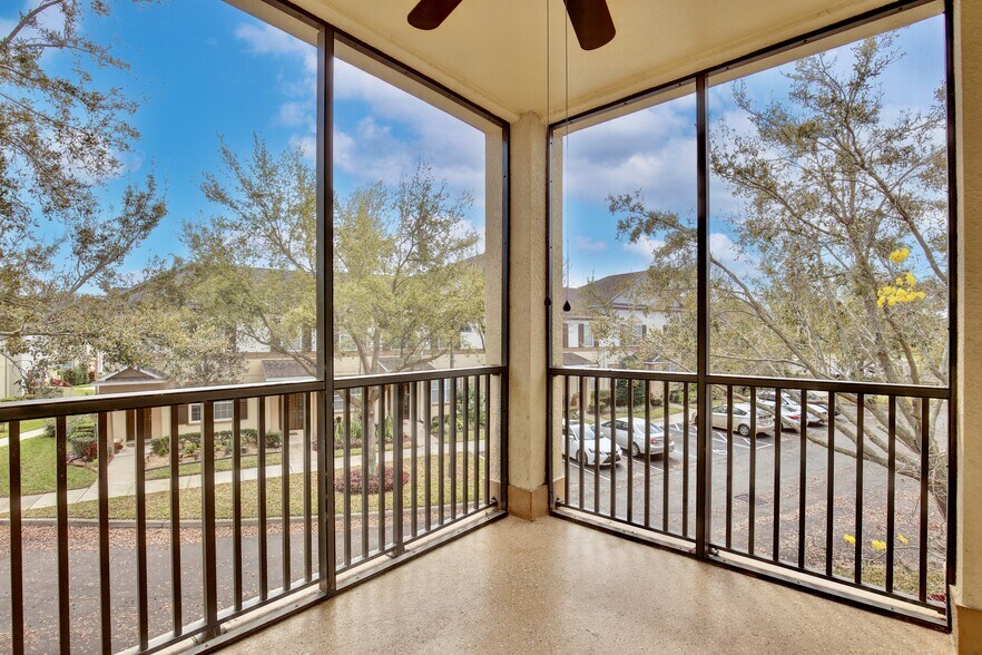 Building Photo - 11564 Mizzon Dr
