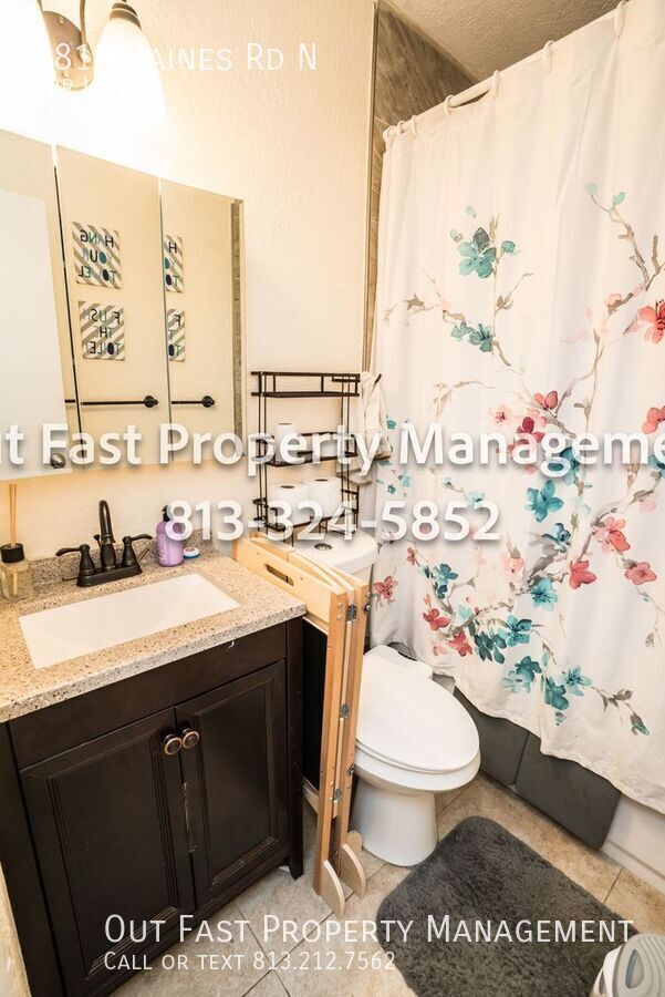 Building Photo - 4810 Haines Rd N