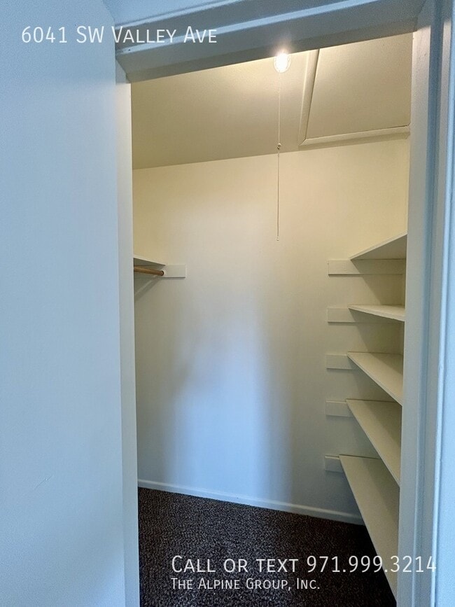 Building Photo - 6041 SW Valley Ave