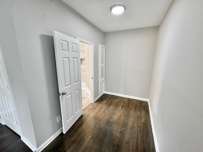 Building Photo - 3557 Kearney Ave