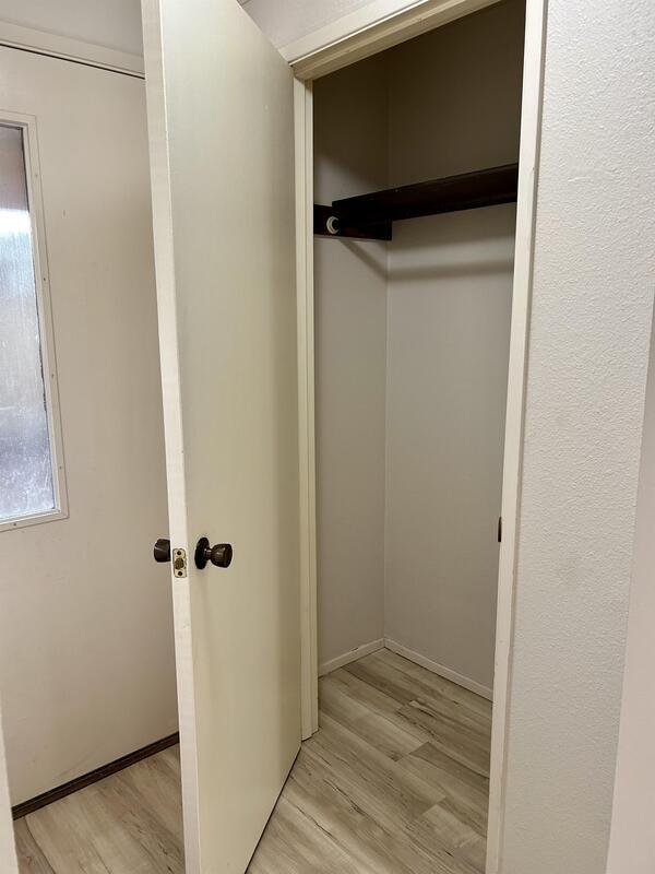 Building Photo - 103 La Villa Dr