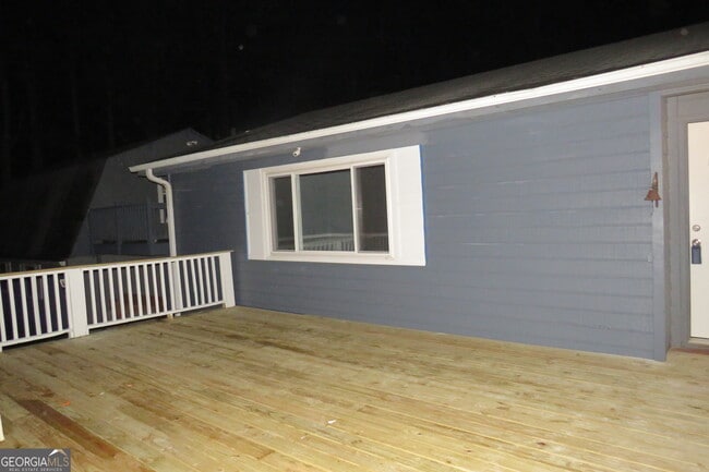 Building Photo - 1105 Hampton Rd