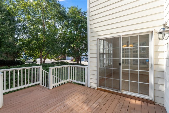 Building Photo - 900 Kirkeenan Cir