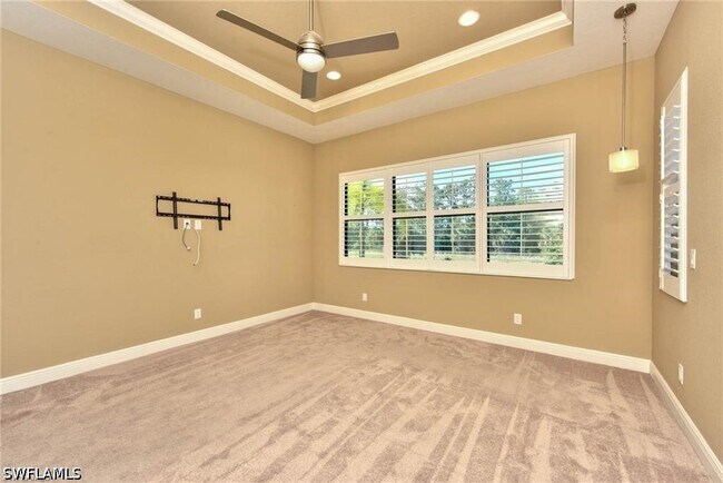 Building Photo - 1614 Serrano Cir