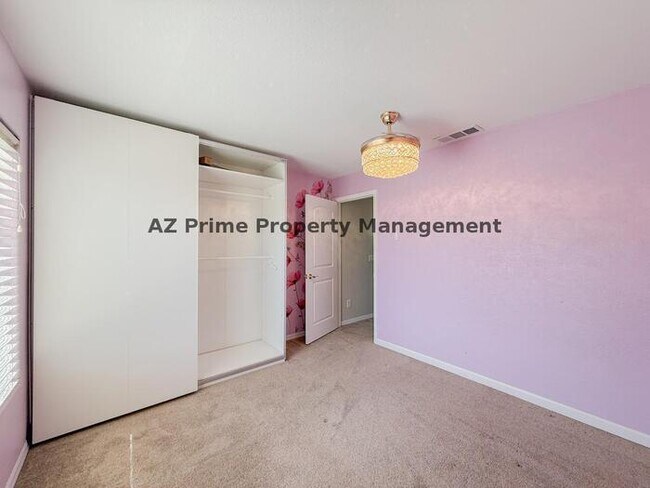 Building Photo - 14385 W Verde Ln