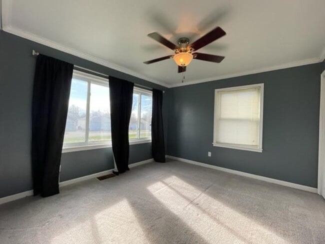 Building Photo - 3 Bedroom, 1 bath Ranch Home Ready for Lease!