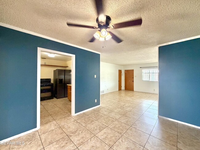 Building Photo - 3305 Capella Ave