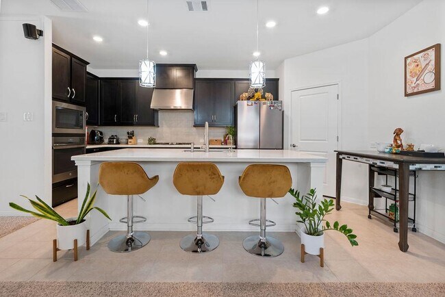 Building Photo - 232 Barton Oak Trl