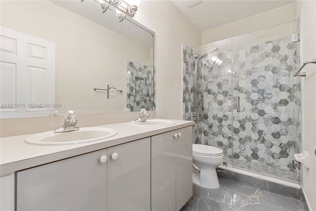 Building Photo - 8562 NW 108th Ave