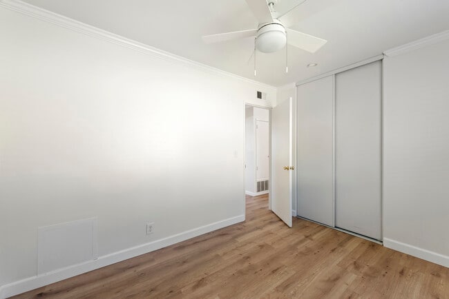 Building Photo - 14773 Stanford St