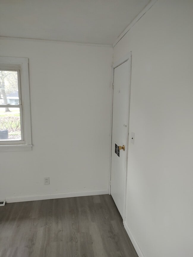 Building Photo - 33414 Bendon Ct