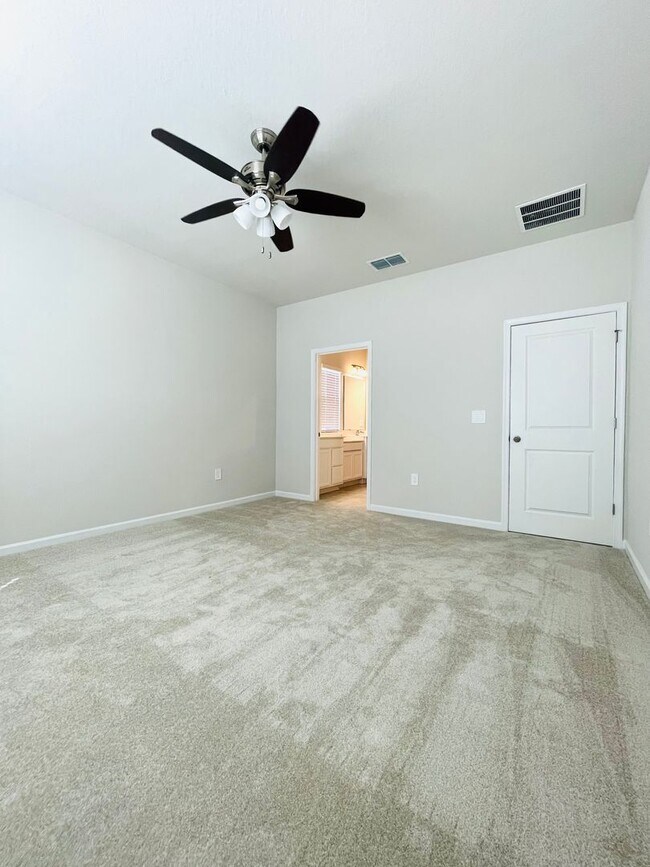 Building Photo - Move In June 16th! Brand New Construction ...