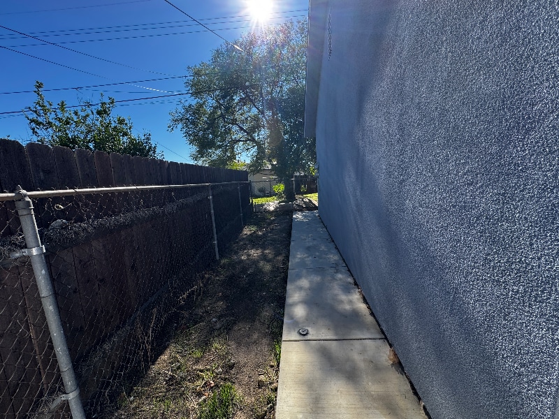 Building Photo - 3291 Del Rey Dr