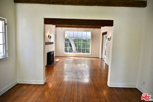 Building Photo - 1546 Westerly Terrace