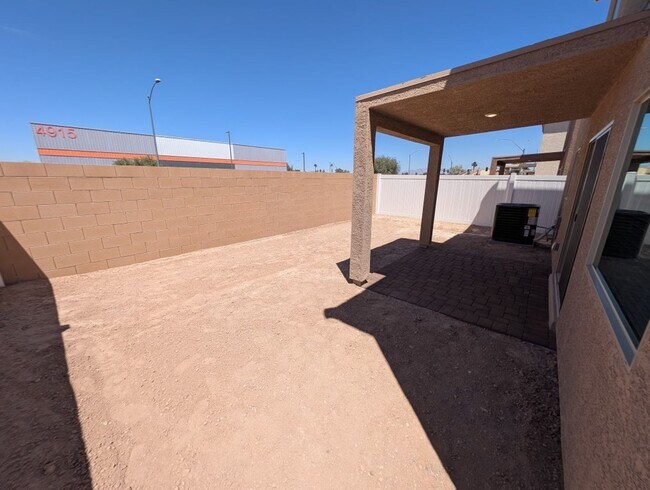 Building Photo - 4935 Toad Lily St