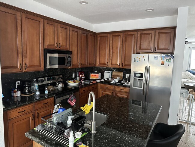 Building Photo - 132 Harbors Way