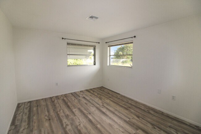 Building Photo - Venice East Annual House for Rent