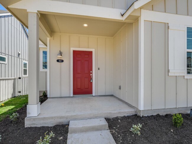 Building Photo - 3 BR/2 BA - 1437 SF in KYLE - Casseta Ranch!