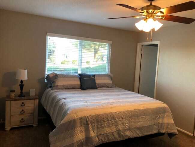 Building Photo - Updated home with lake views in Leisure World.  A 45+ Active Adult Resort Community.  Available M...