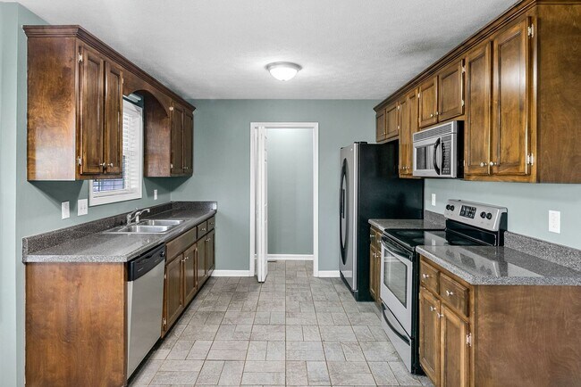 Building Photo - Lovely Home in Arbor Greene Neighborhood w...