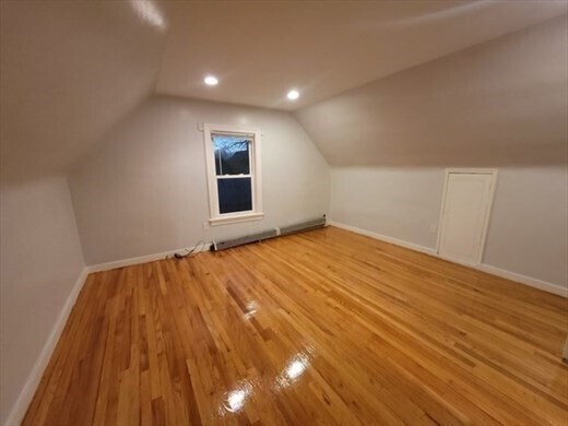 Building Photo - 170 Safford St