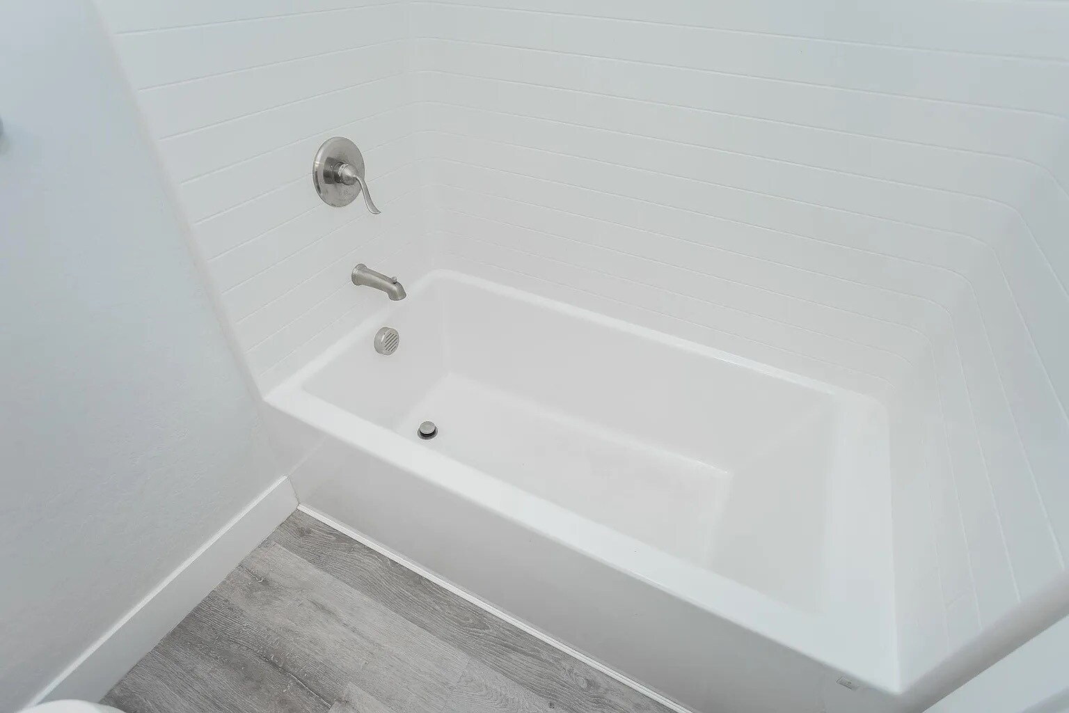 Building Photo - 1741 S Dandelion St