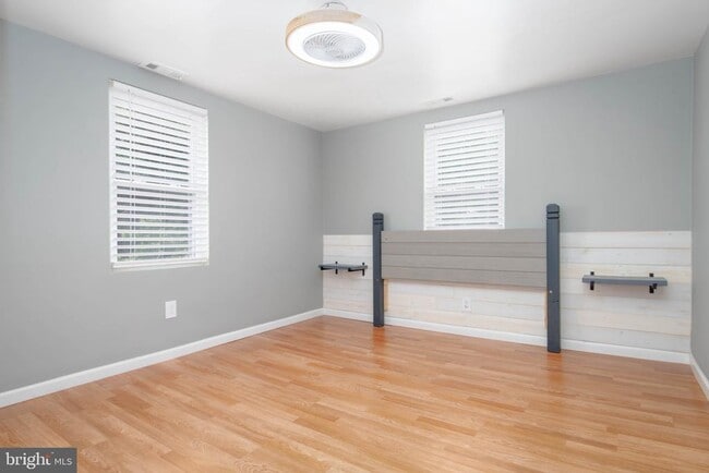 Building Photo - 204 Winters Ln