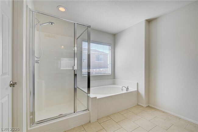 Building Photo - 6637 Cliff Shore Ct