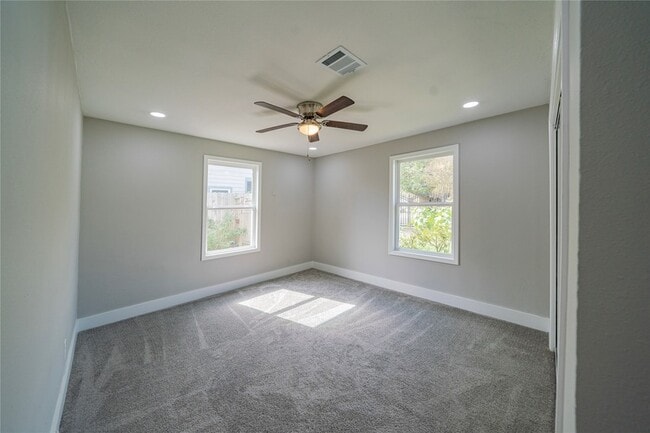 Building Photo - 5718 Cherry St