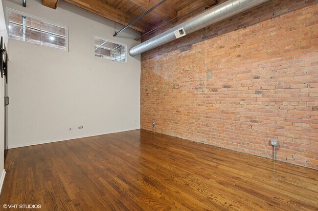 Building Photo - 1243 S Wabash Ave