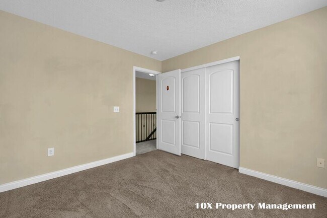 Building Photo - 358 Josaphat Way