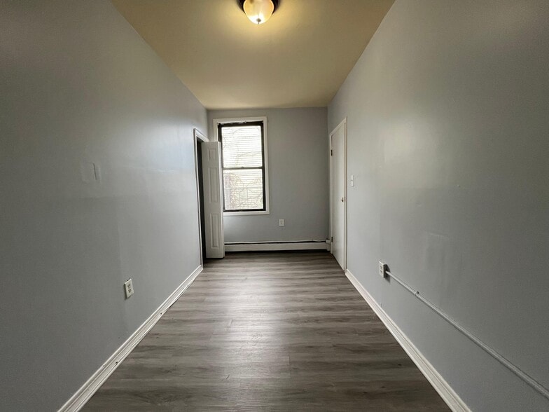 Building Photo - 117 Ocean Ave