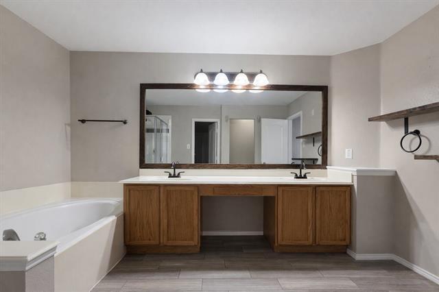 Building Photo - 1110 Manassas Dr