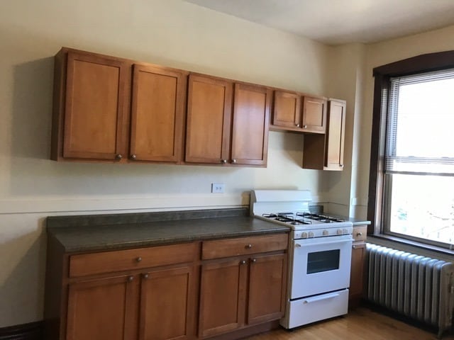 Building Photo - 2000 W Addison St