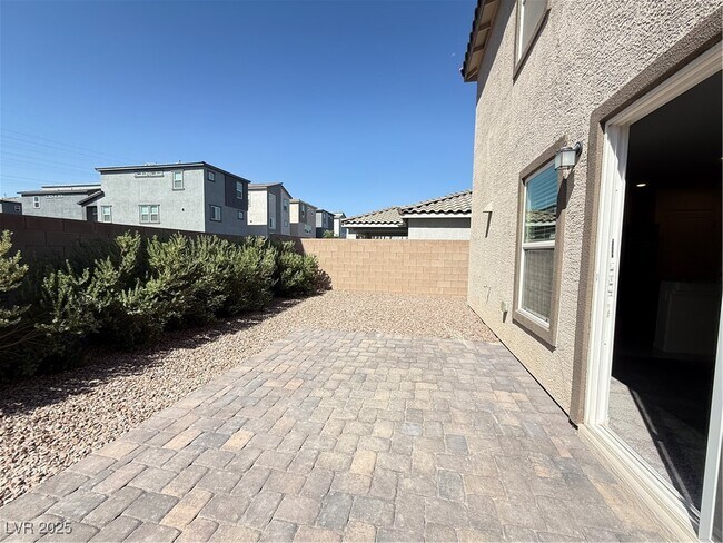 Building Photo - 4667 Pink Jasper Ct