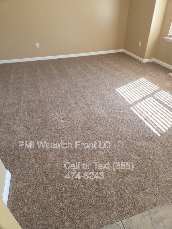 Building Photo - 5296 Ravenna Ct