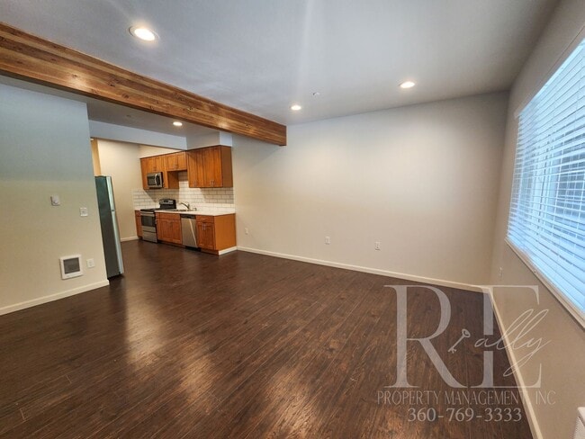 Building Photo - Fully Remodeled: 5 min Walk to Annapolis Foot Ferry