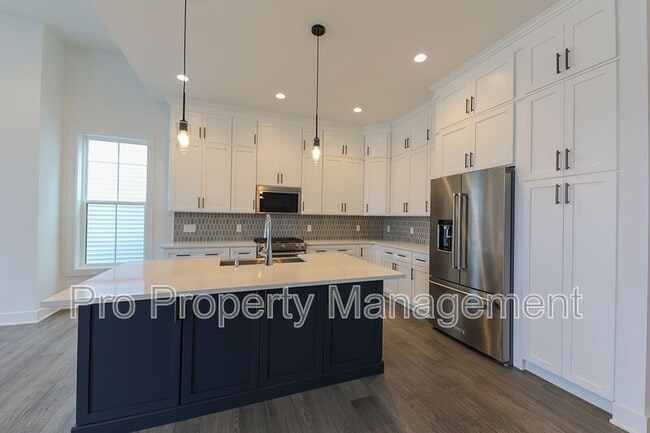 Building Photo - 35 Lookout Rdg