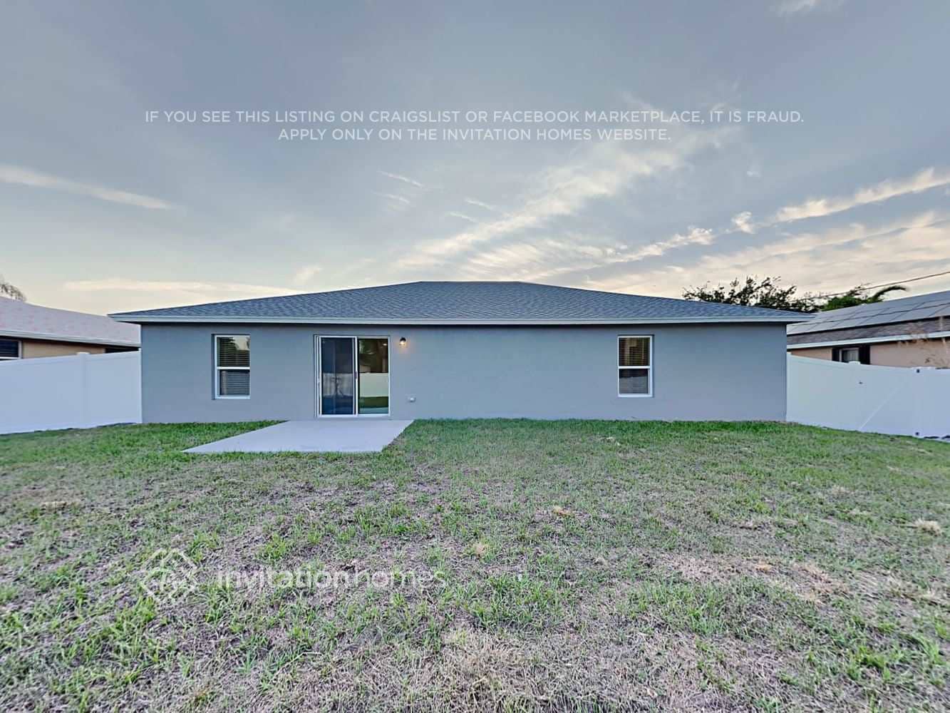 Building Photo - 2407 SE Melon Ct