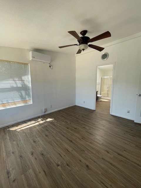 Building Photo - 23686 Lodge Dr
