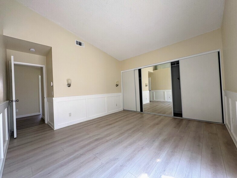 Building Photo - 9263 Owari Ln