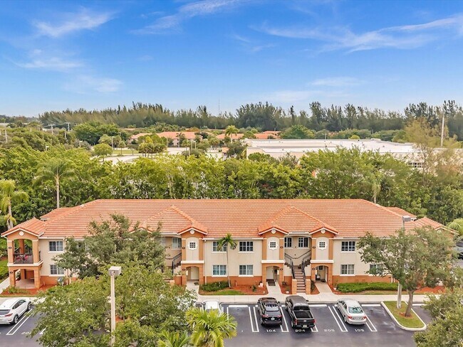 Building Photo - 3504 Briar Bay Blvd