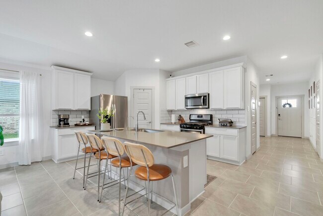 Building Photo - 3903 Yonkers Valley Ln